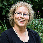 Katja Brandis